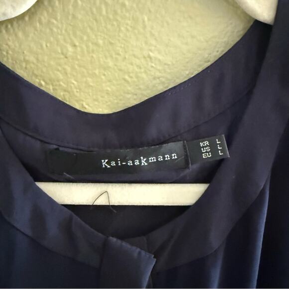 Kai-aakmann Cape Dress in Navy Size L - Picture 2 of 4